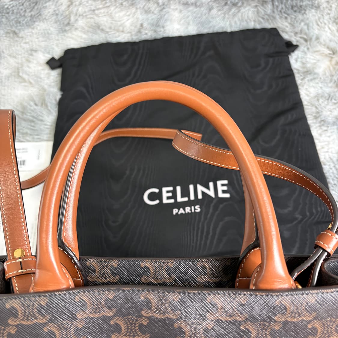 셀린느 트리옹프 카바스백 스몰  상품이미지5