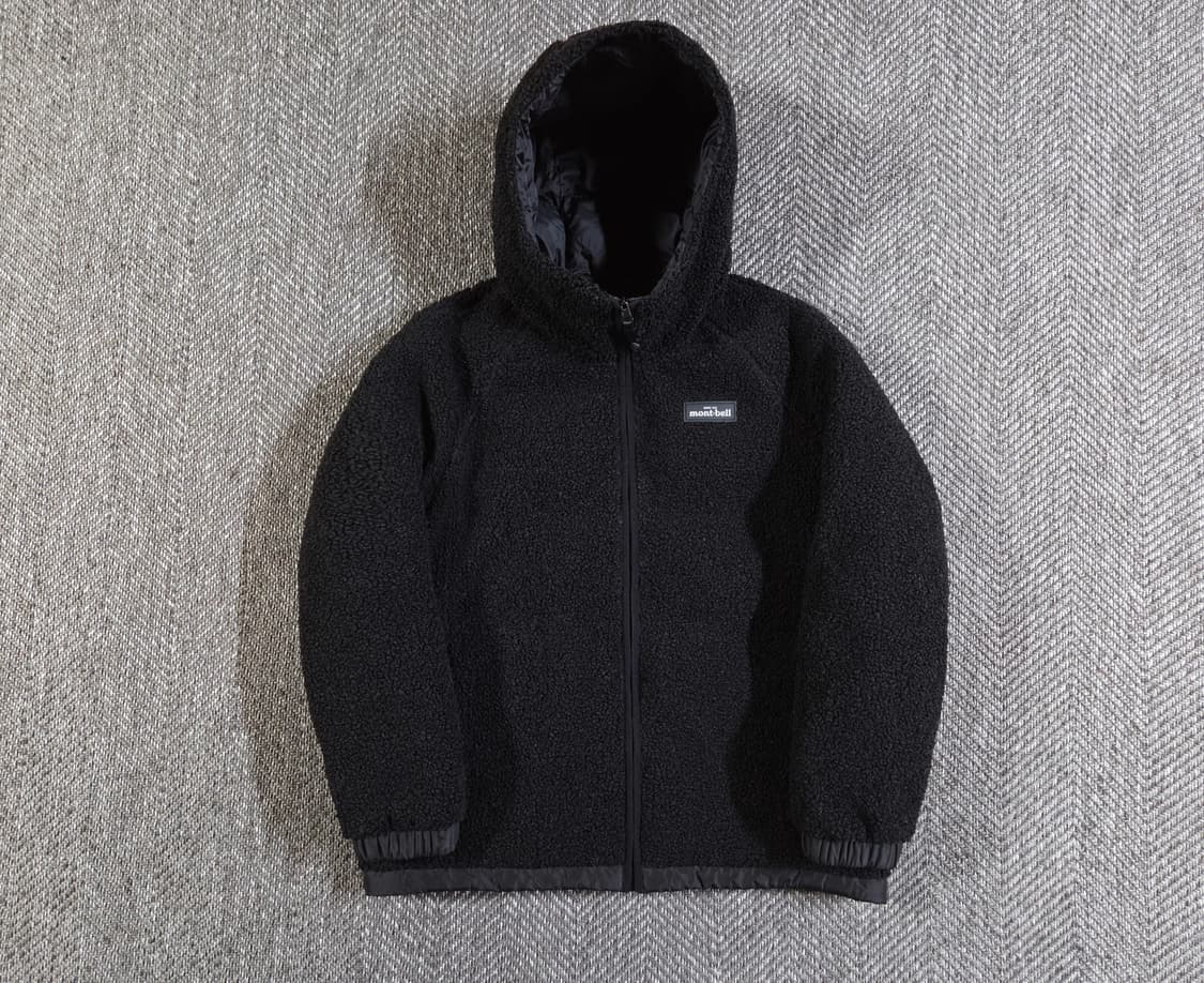 몽벨 mont-bell 블랙 리버시블 패딩
 상품이미지3