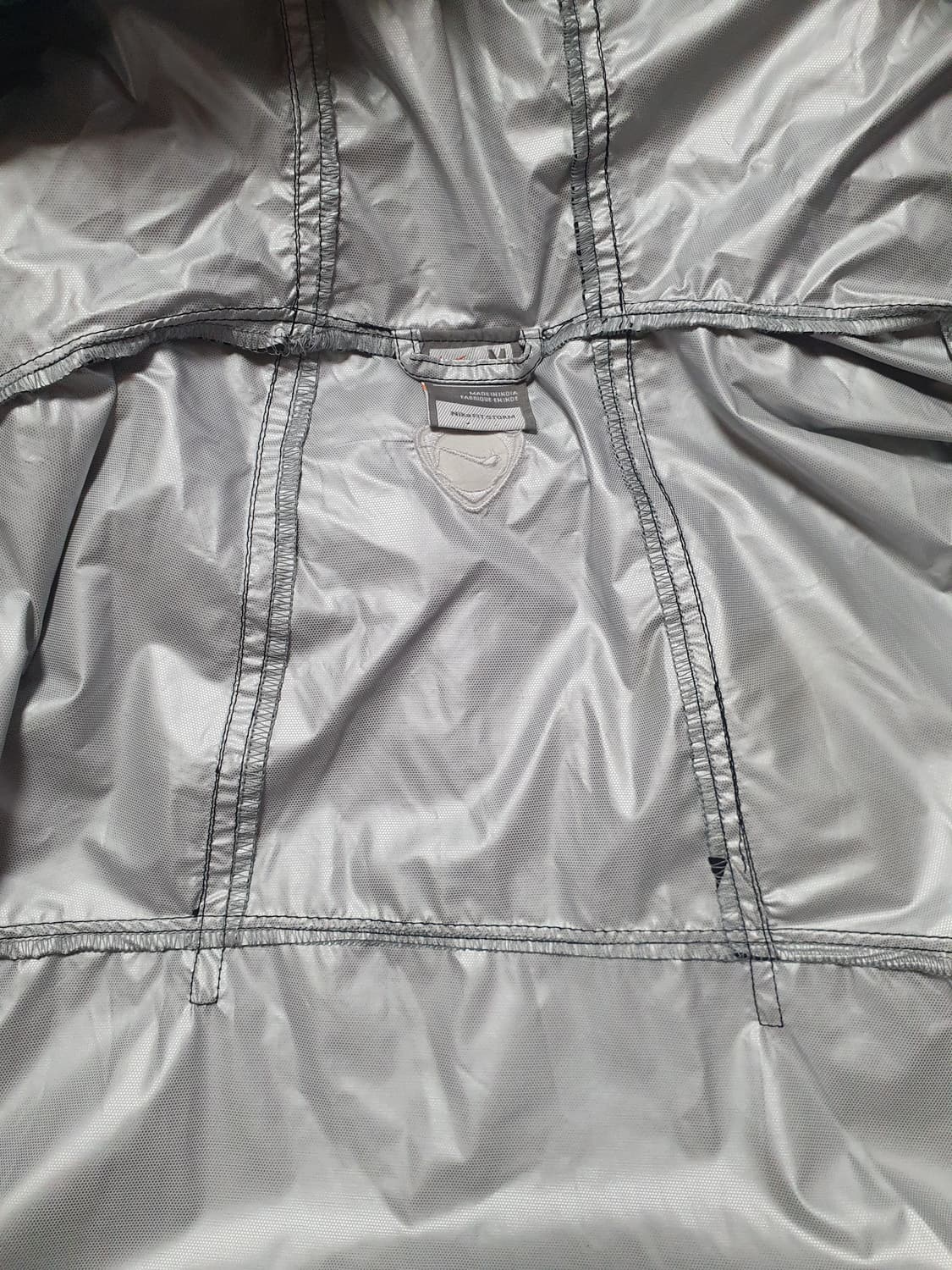 (새상품) 나이키 대장급 맨유 바람막이 자켓 100 상품이미지3