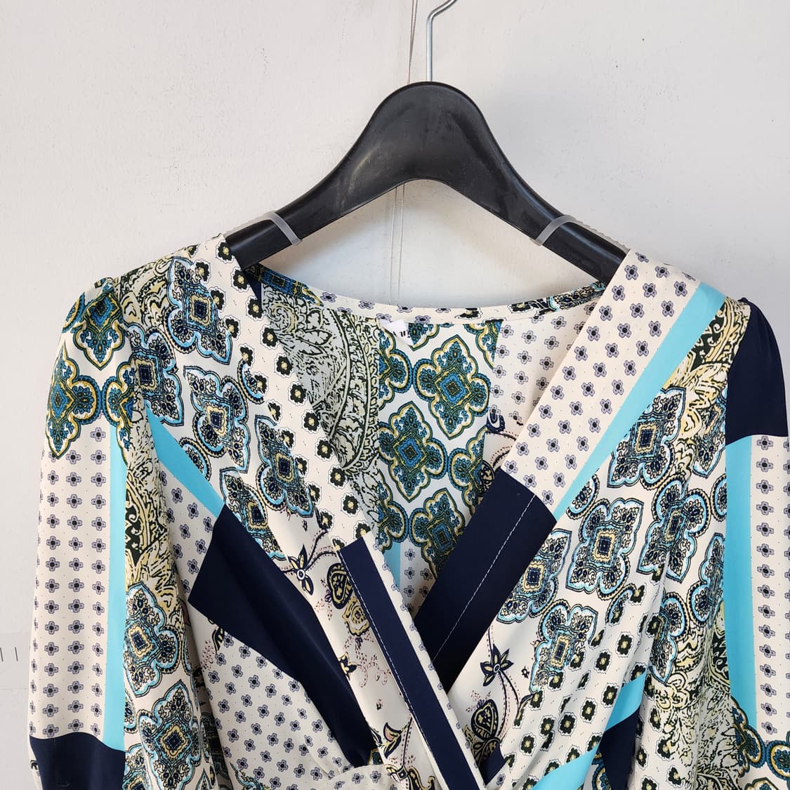 보라카이 브이넥 롱 원피스 상품이미지2