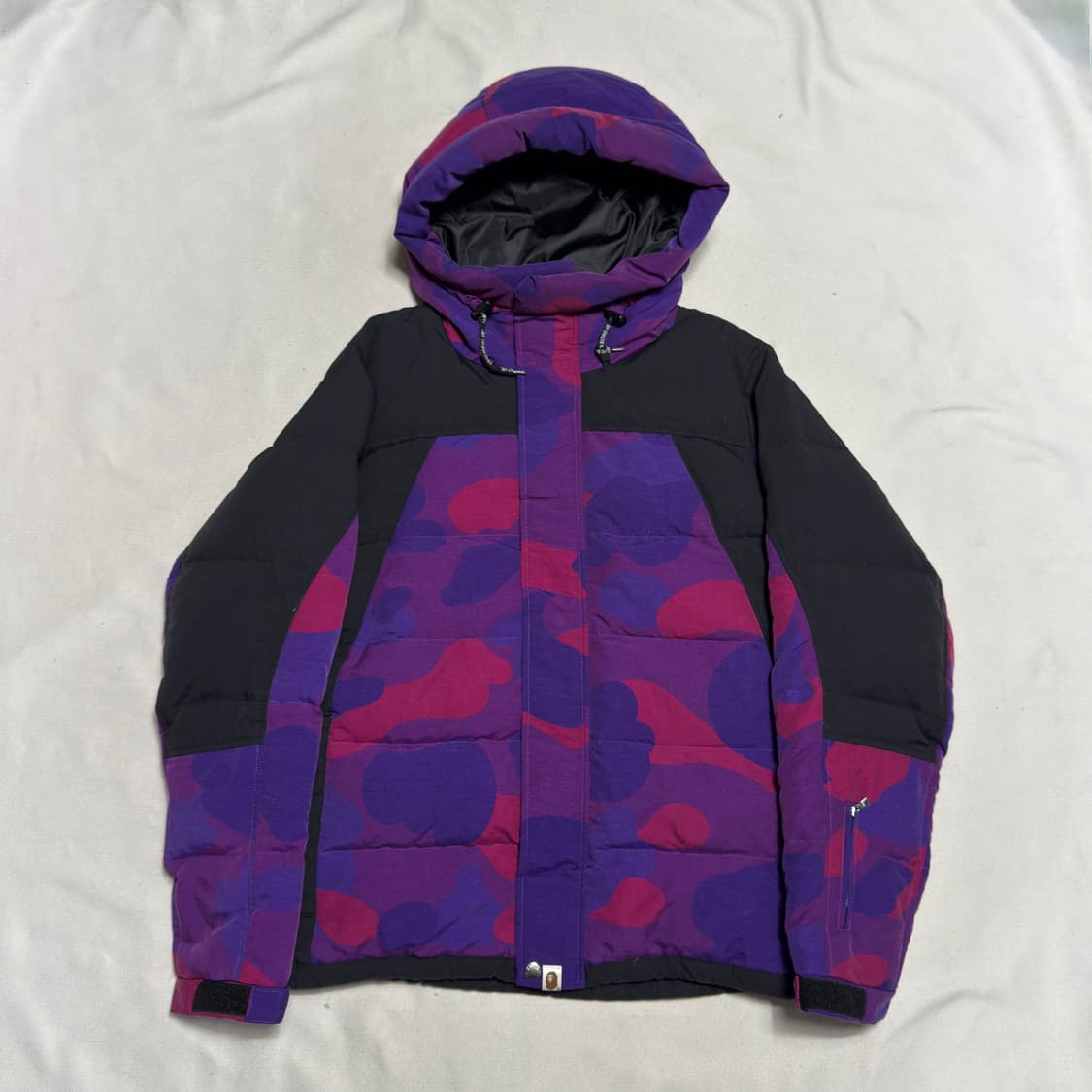 L 베이프 퍼플 카모패턴 스키 보더 다운 패딩 상품이미지2