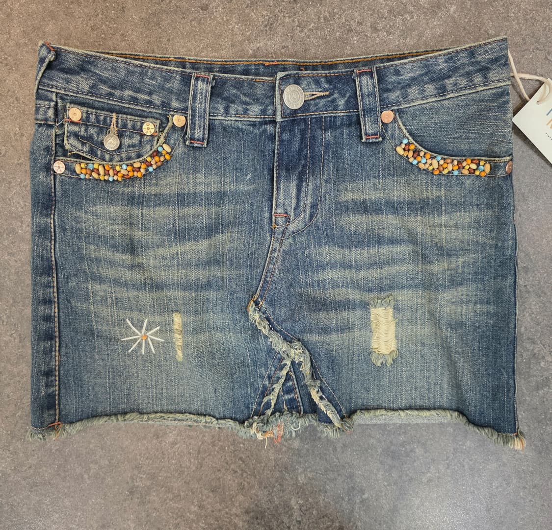 True Religion 빈티지 비즈 데님 스커트 상품이미지1