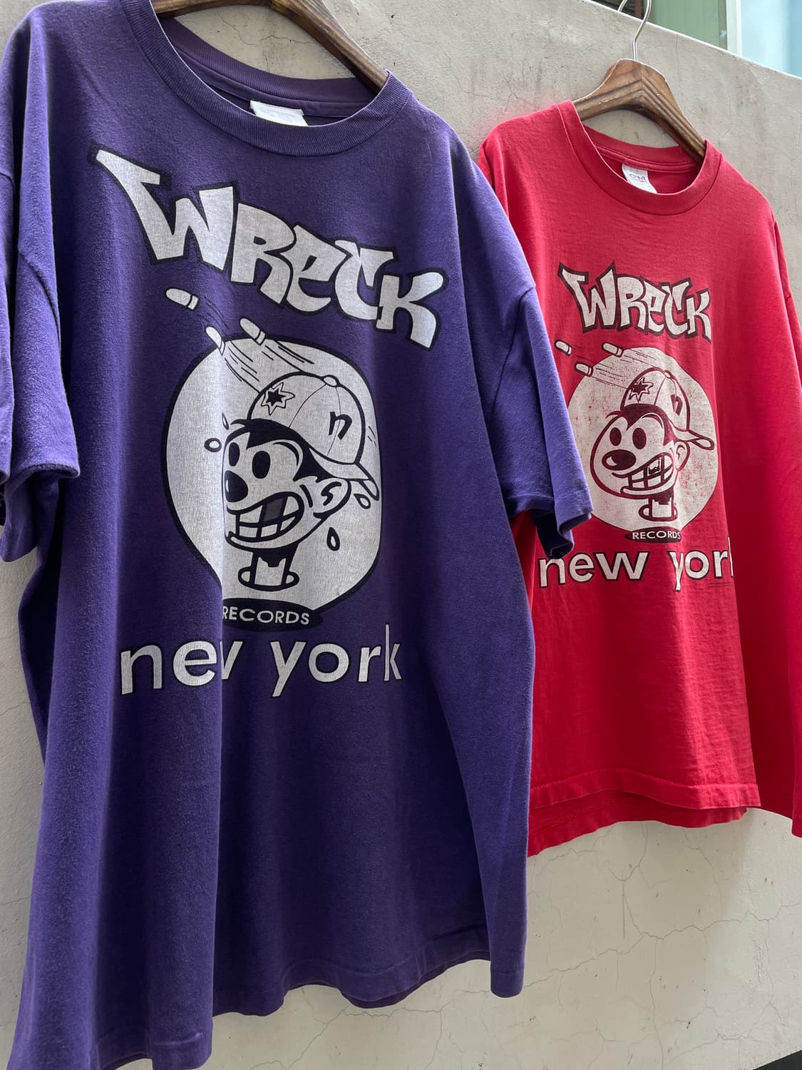 90s 너버스 뤡 선페이드 레드 빈티지 티셔츠 상품이미지1