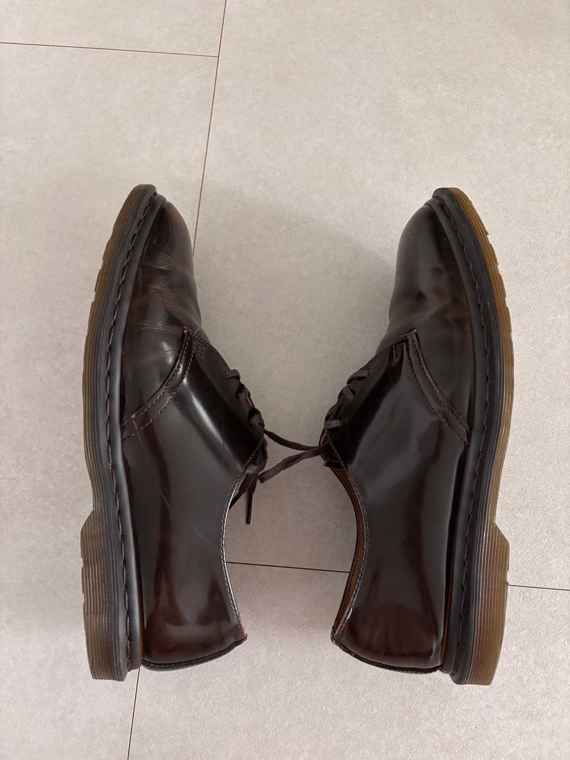 가공은 못따라오는 닥터마틴 아키2 브라운 270 상품이미지5