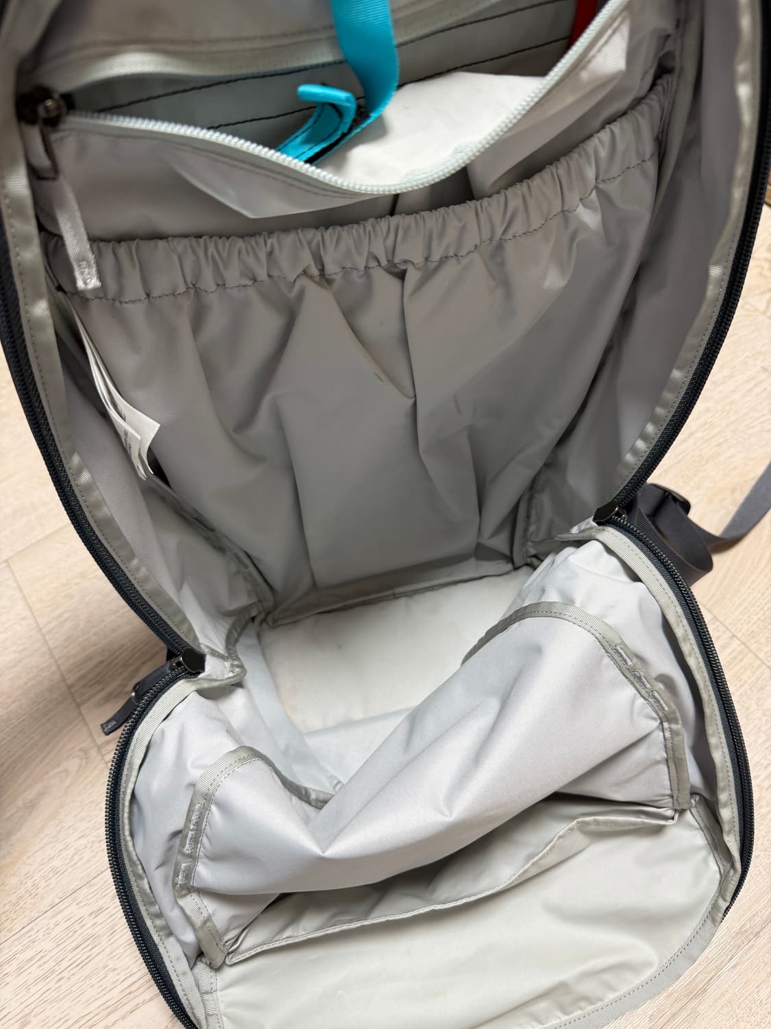 아크테릭스 맨티스 16 블랙사파이어 상품이미지5