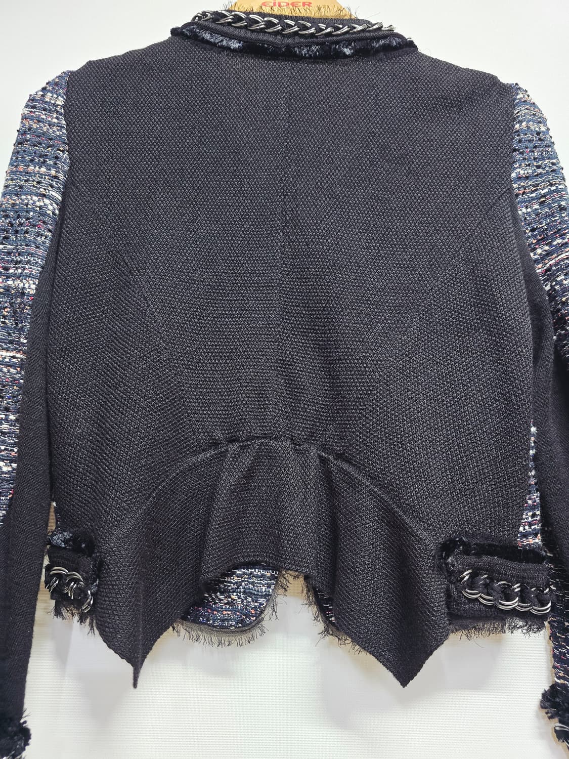 오즈세컨 트위드 체인 장식 자켓 상품이미지6