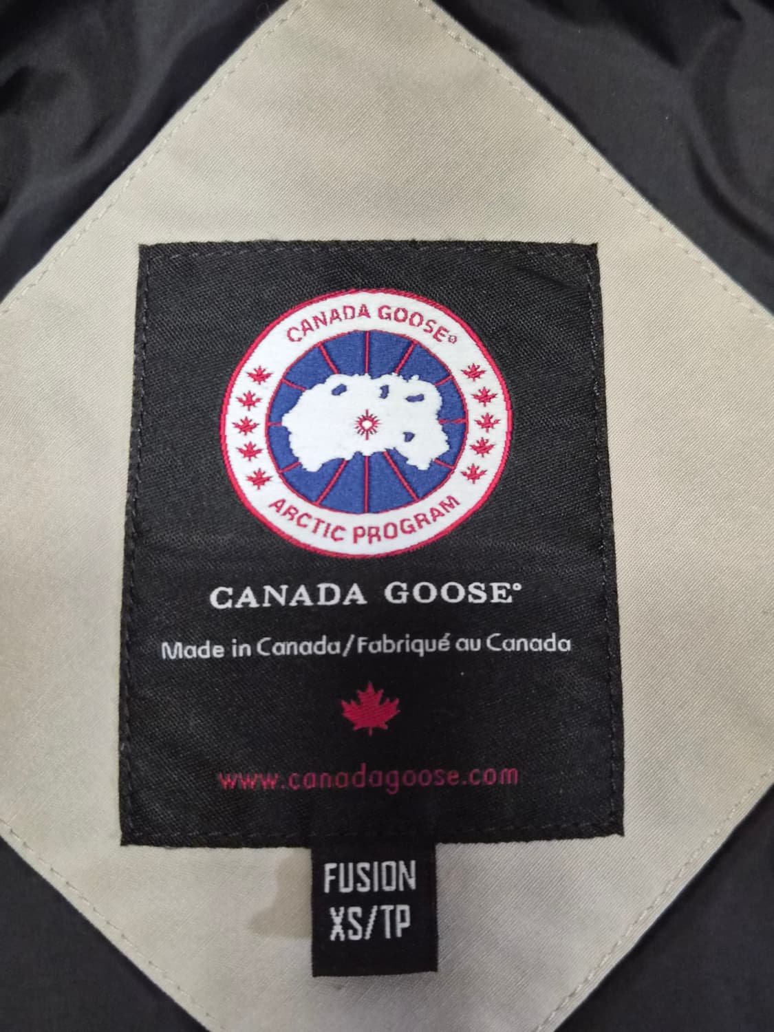 (정품) 캐나다구스 쉘번 패딩 XS (명품 여자 자켓 점퍼 파카 몽클레어 상품이미지3
