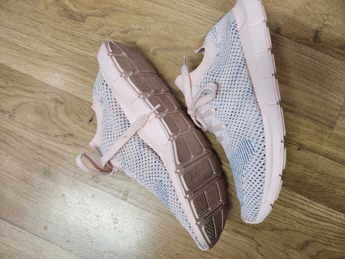 148) 아디다스 스위프트 런 프라임니트 런닝화 상품이미지3