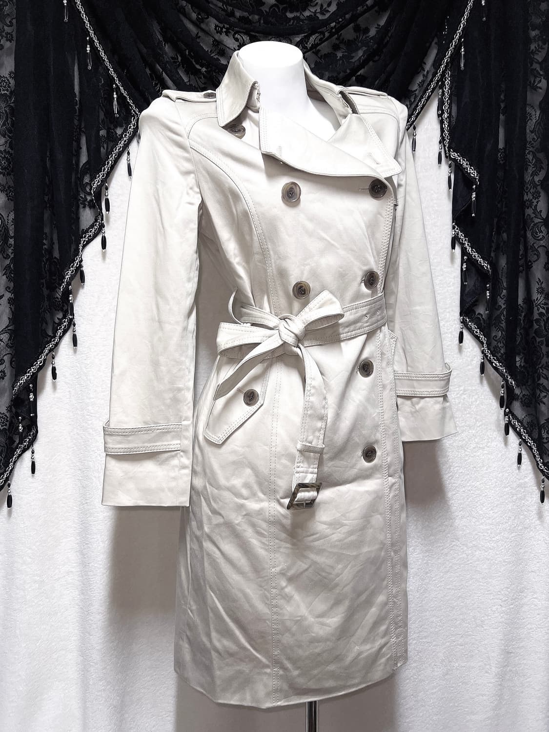 핑키앤다이안 로맨틱갸루 로걀 라떼 모카베이지 견장 트렌치코트 자켓 핀터 상품이미지2