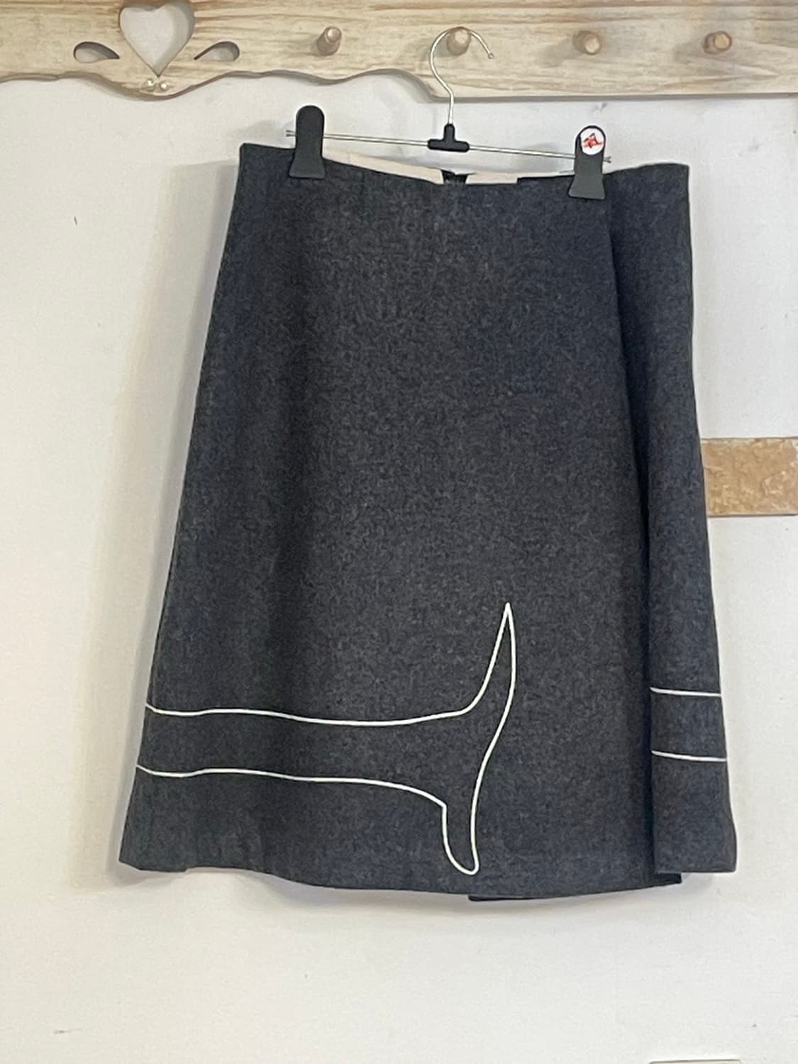 YOSHI KONDO 강아지 자수 스커트 상품이미지1