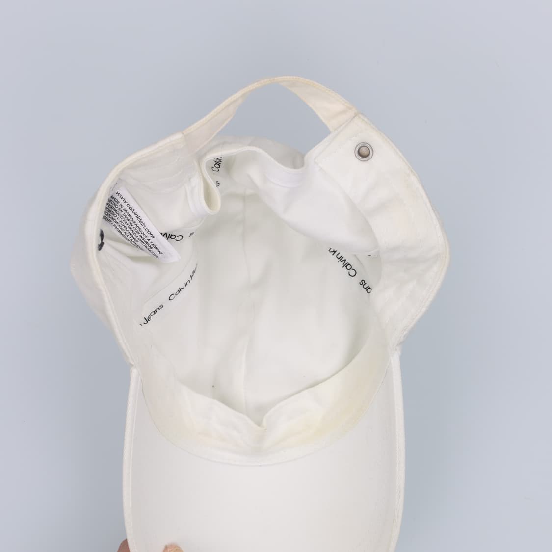 SO 캘빈클라인 화이트 볼캡 모자 0122H1 상품이미지8