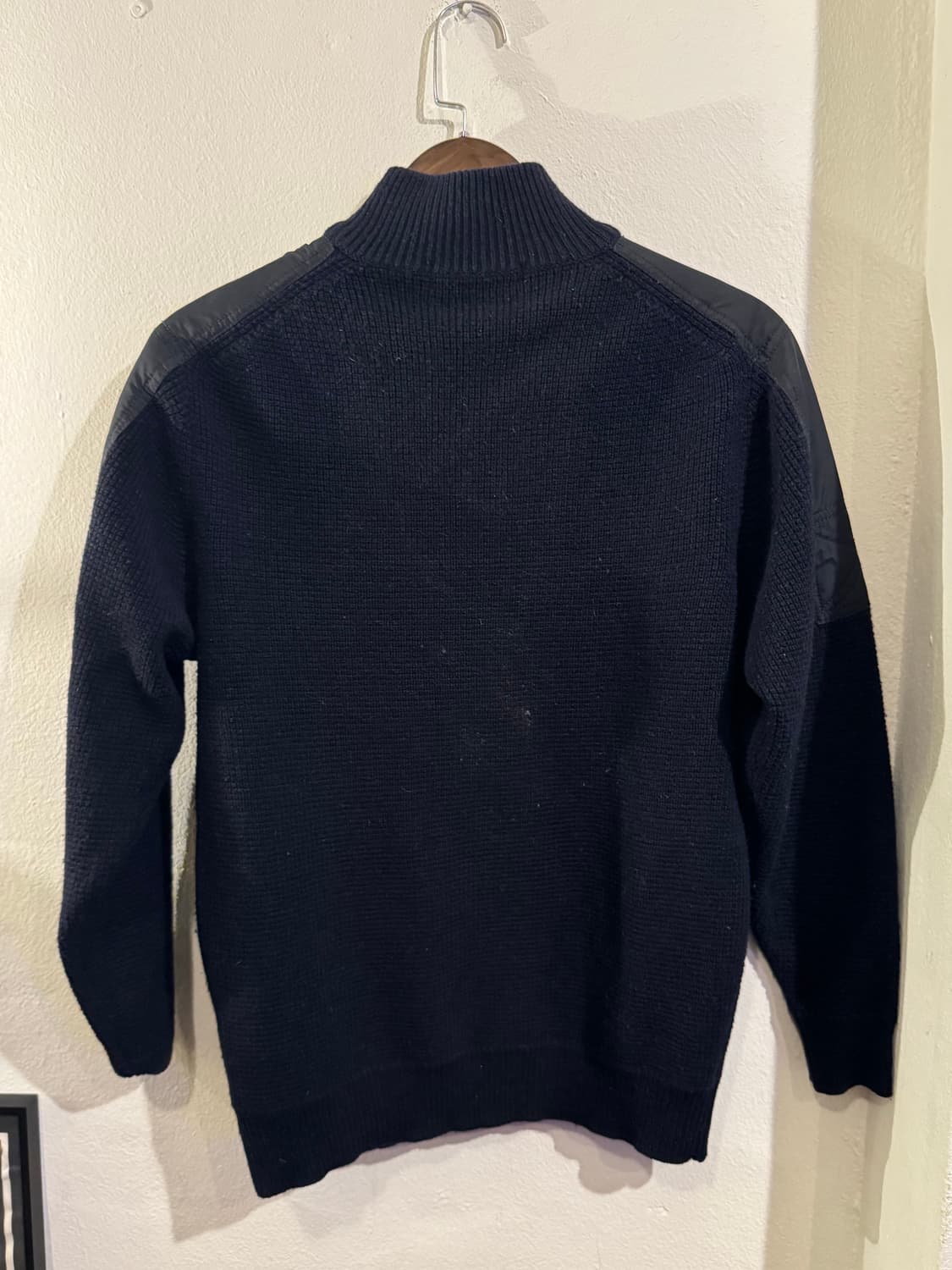 엠포리오 아르마니 니트 반집업 상품이미지2