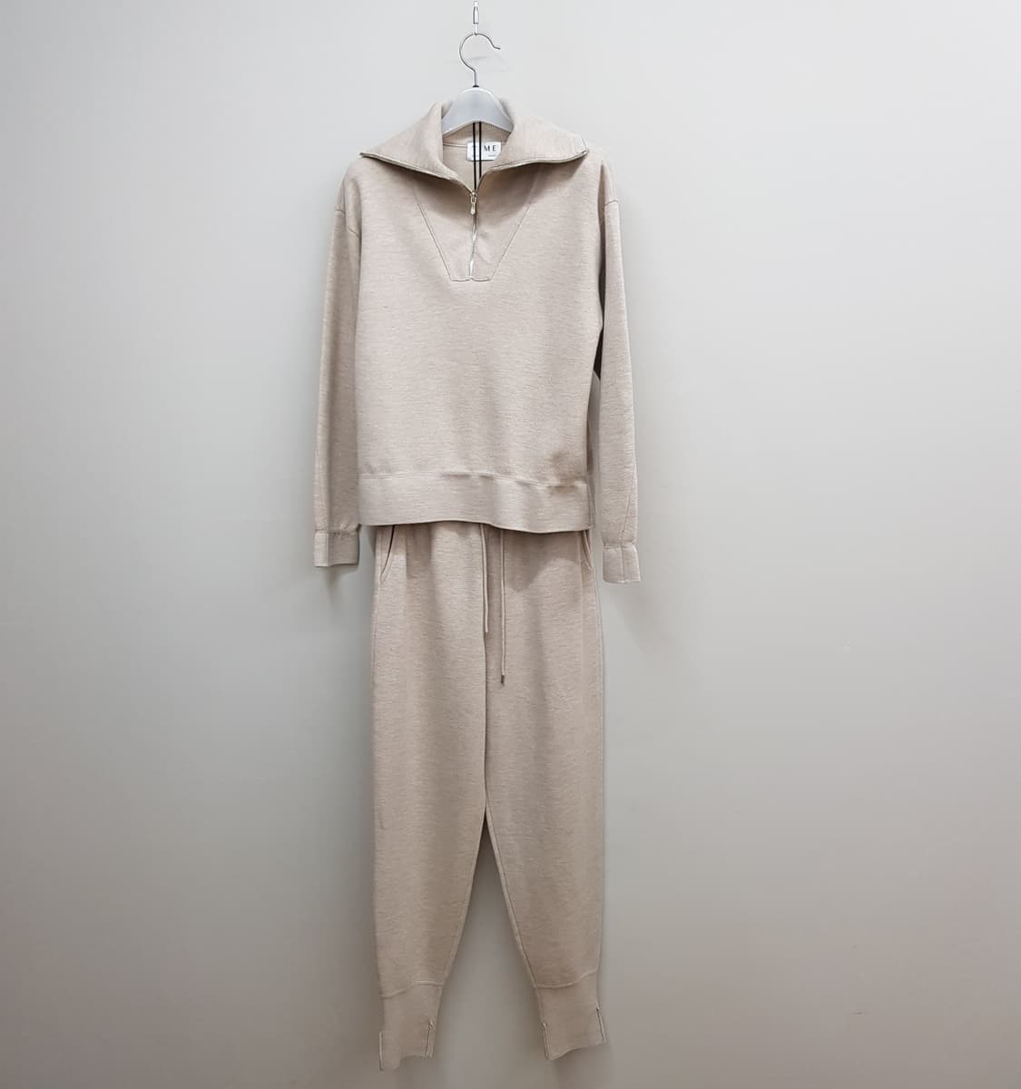 한섬 타임 TIME 2023 니트 집업 투피스 셋업 F사이즈 상품이미지1