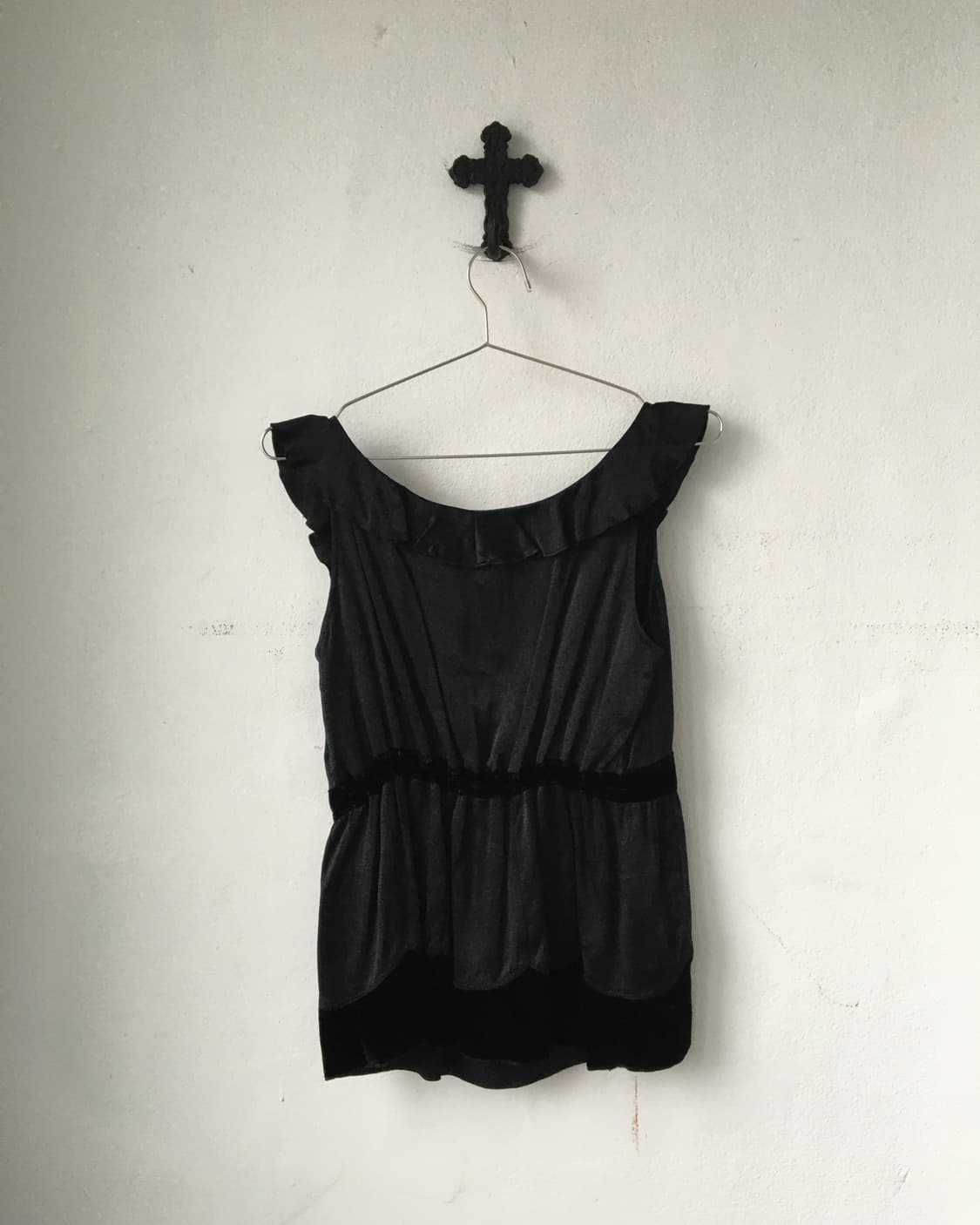 Velvet line button point frill glossy sl 상품이미지4