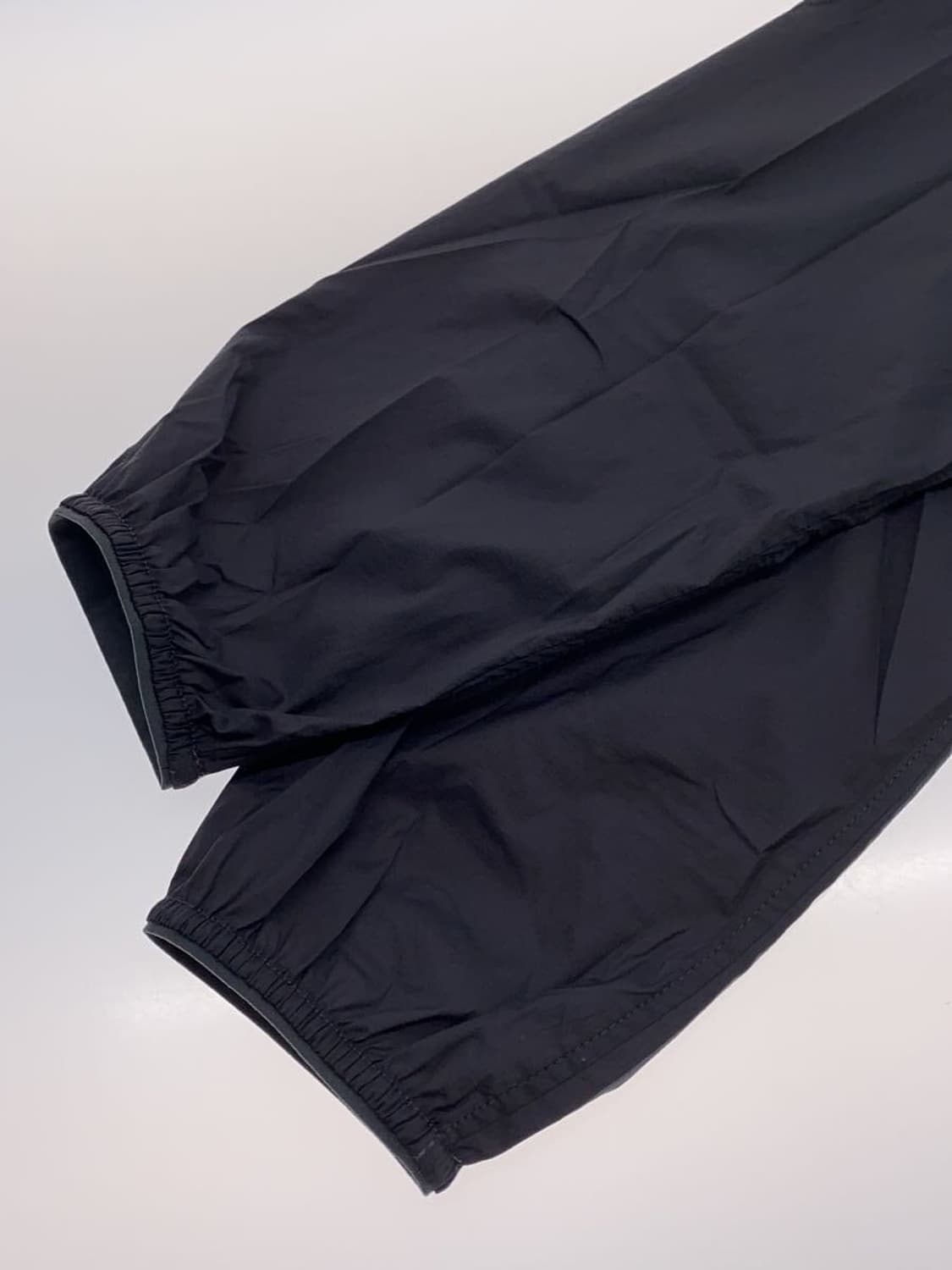 몽벨 U.L. 스트레치 윈드 후드 자켓 다크 그레이 L 1103306 상품이미지4