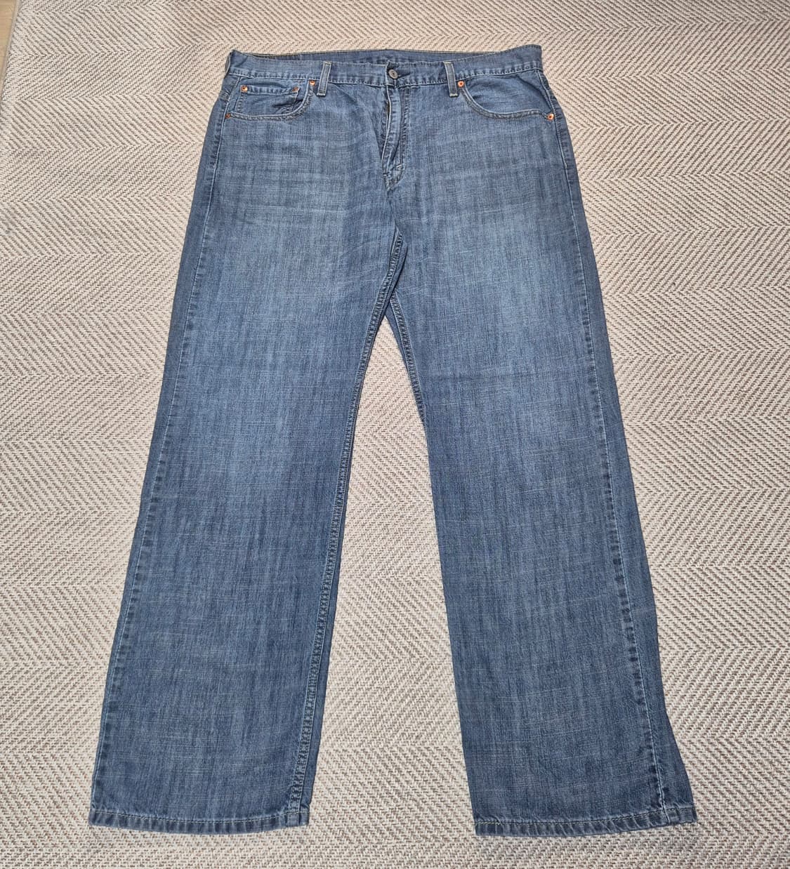 리바이스 569 36/34 ( p20 )

리바이스는 단순한 의류 브랜드 상품이미지2