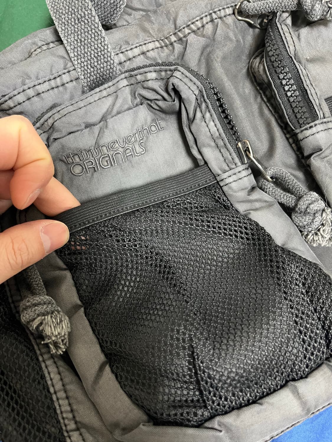 [판매] 디스이즈네버댓 오버다이드 숄더백 워시드 차콜 상품이미지2