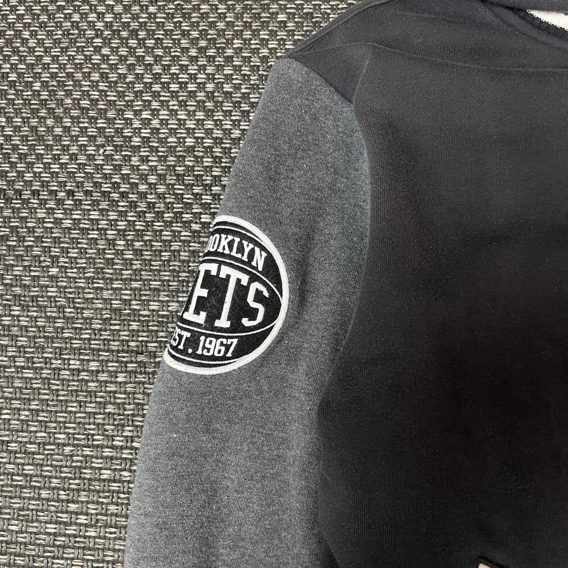 미첼엔드네스 브루클린넷츠 그레이 후드 바시티 자켓 M 상품이미지3