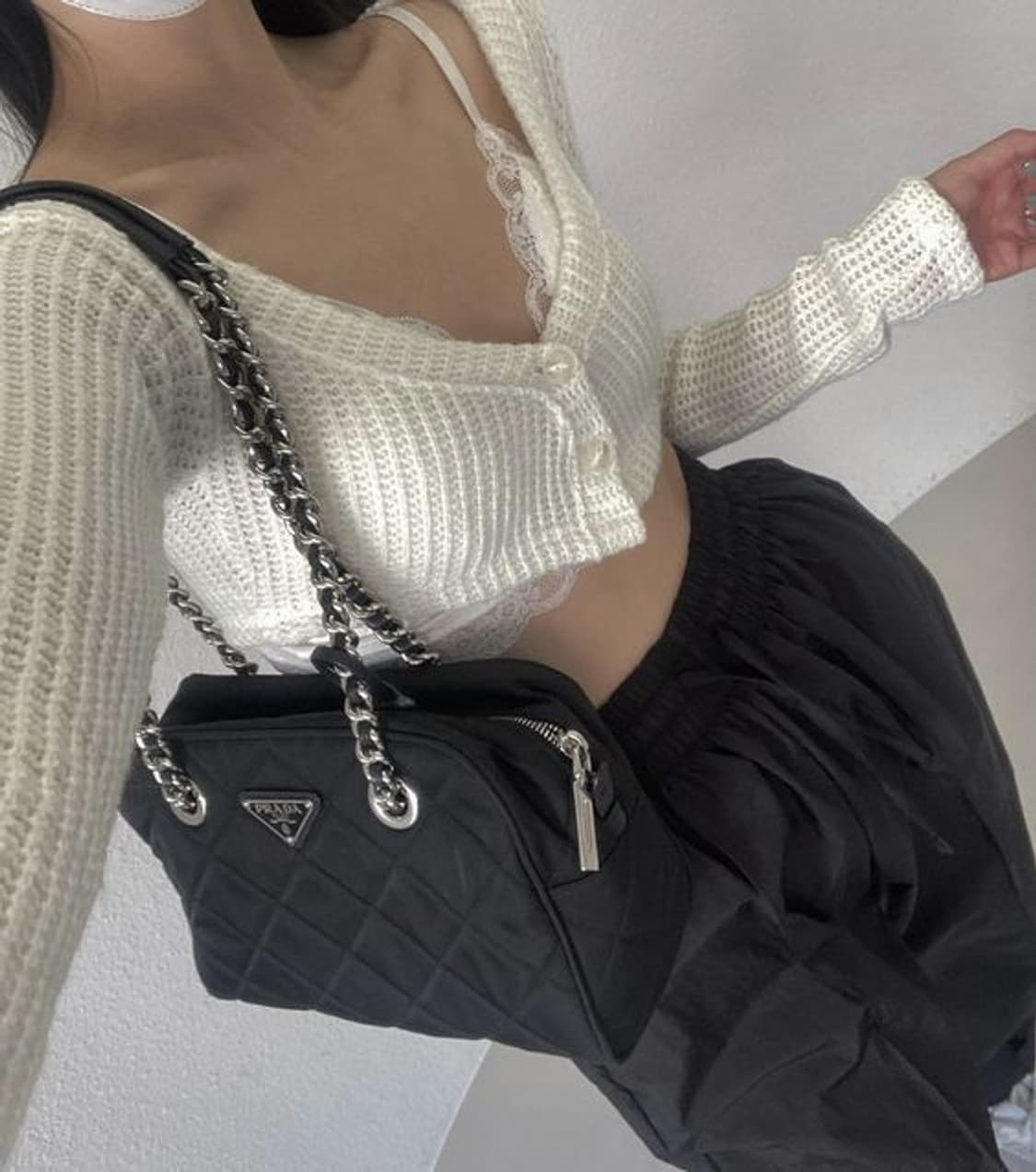 프라다 퀼팅백 체인백 볼링백 퀼팅 숄더백 1bb072 상품이미지9