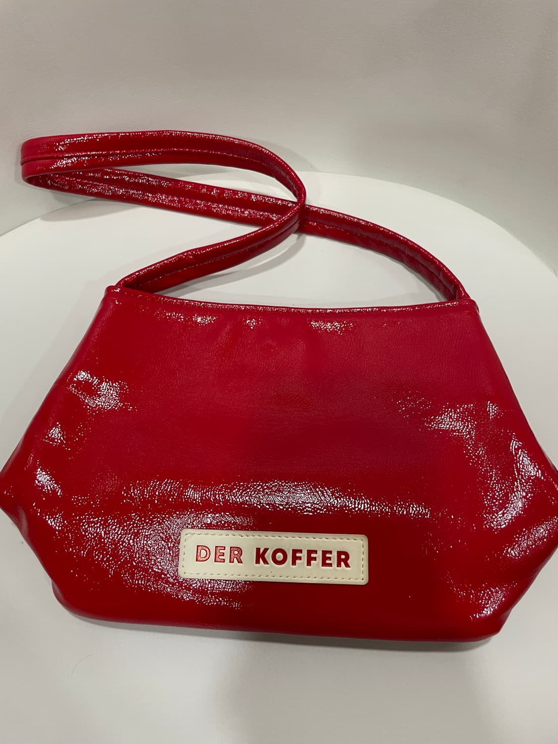 델코퍼 DER KOFFER 빨강 에나멜 미니 숄더백 상품이미지1