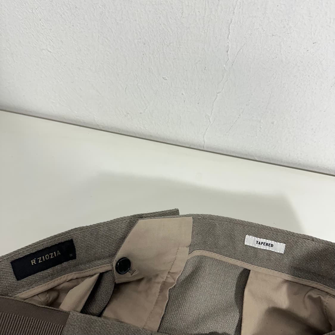 L 지오지아 카키그레이 테이퍼드핏 울 9부슬랙스 상품이미지2