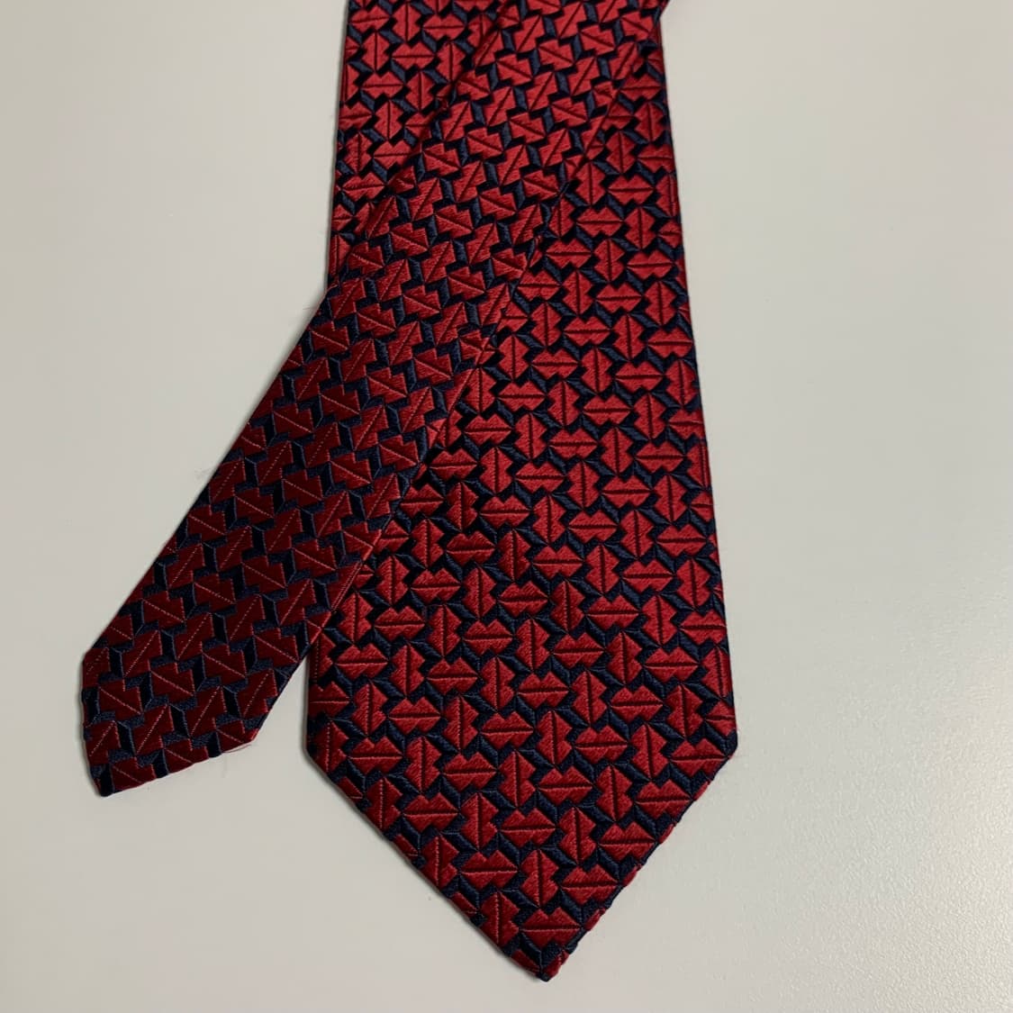 니나리치(NINA RICCI) 명품넥타이 A+등급 레드컬러 8cm 상품이미지4