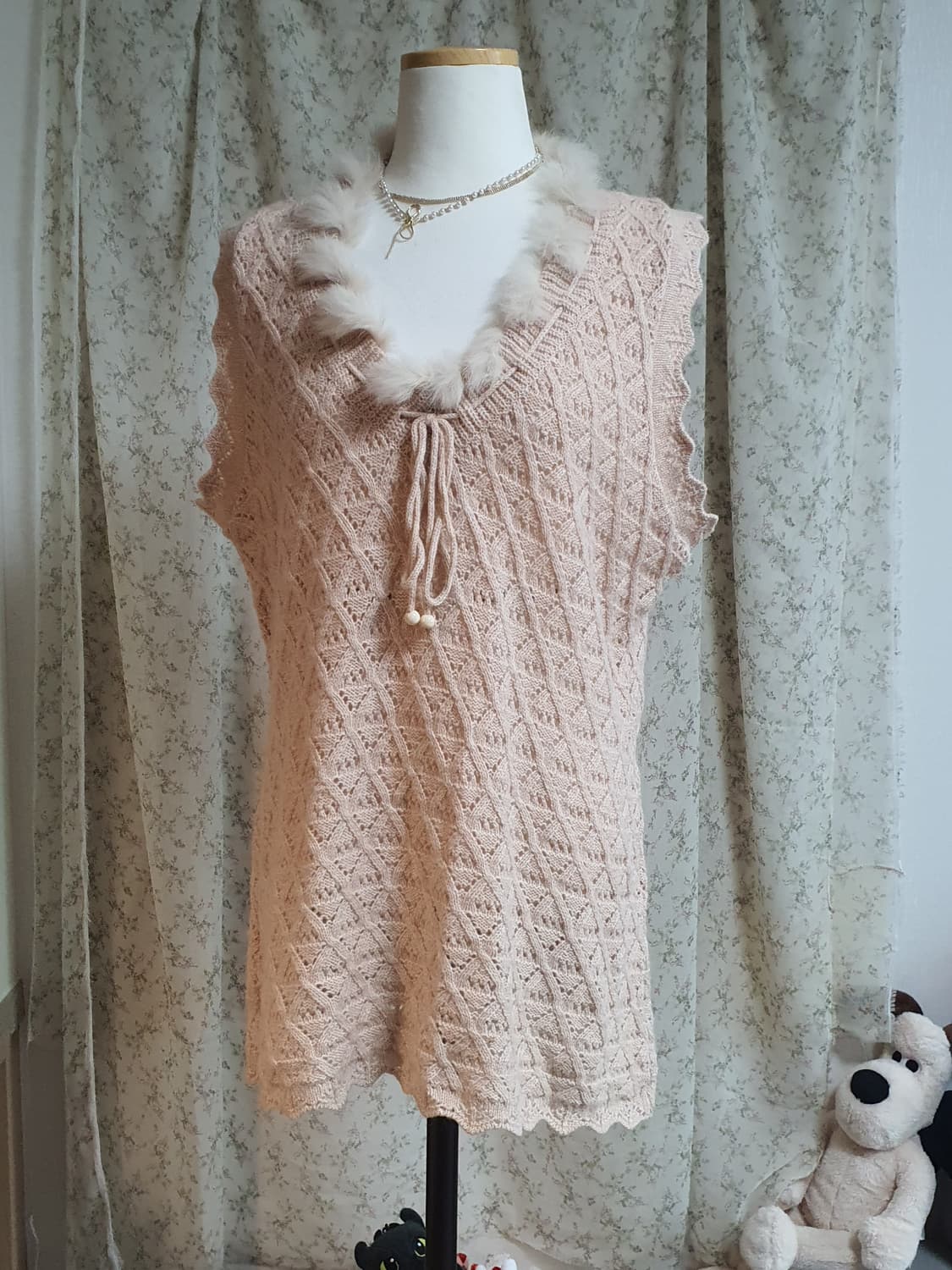 [모리걸] 레이스 펀칭 니트 조끼 블라우스 상품이미지3