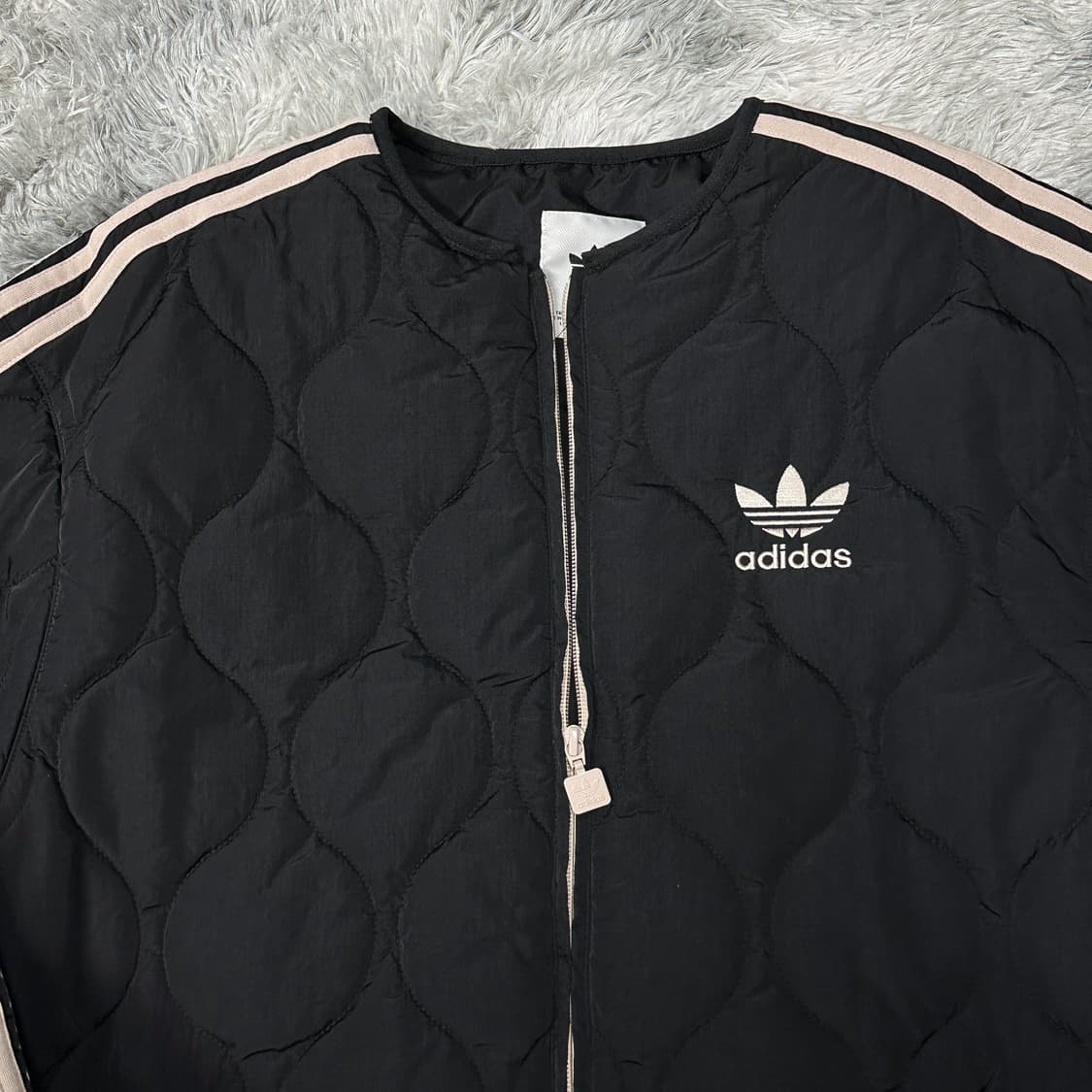 아디다스 오리지널스 퀄팅 깔깔이 점퍼 L 상품이미지2