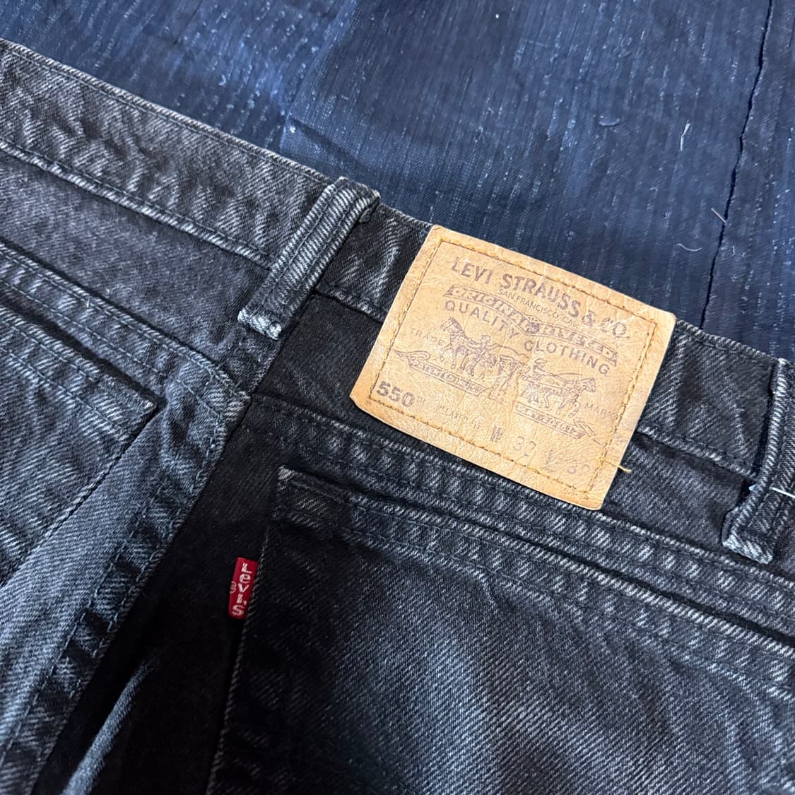 리바이스 550 릴렉스 핏 블랙 데님 팬츠 32 상품이미지6