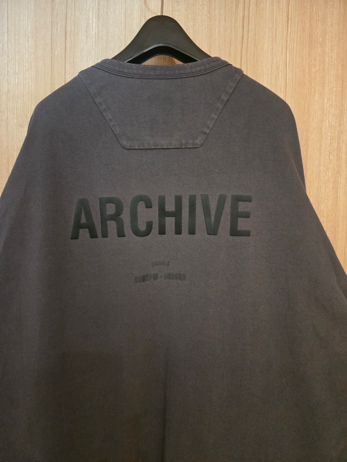 준지(Juun.J) 아카이브 맨투맨 다크그레이 / 105사이즈 상품이미지3