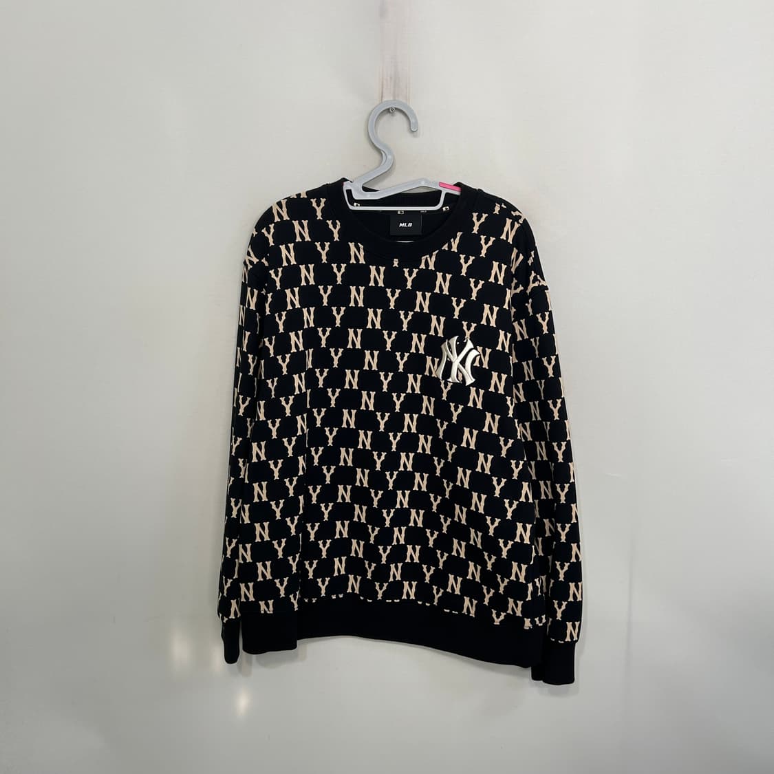 MLB 모노그램 맨투맨 M 95  상품이미지1