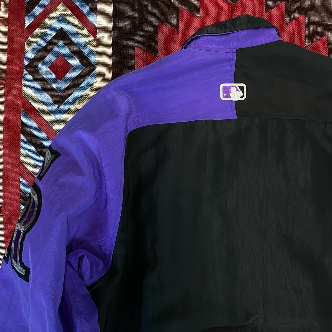 90s OLD STARTER SATIN BOMBER 상품이미지7