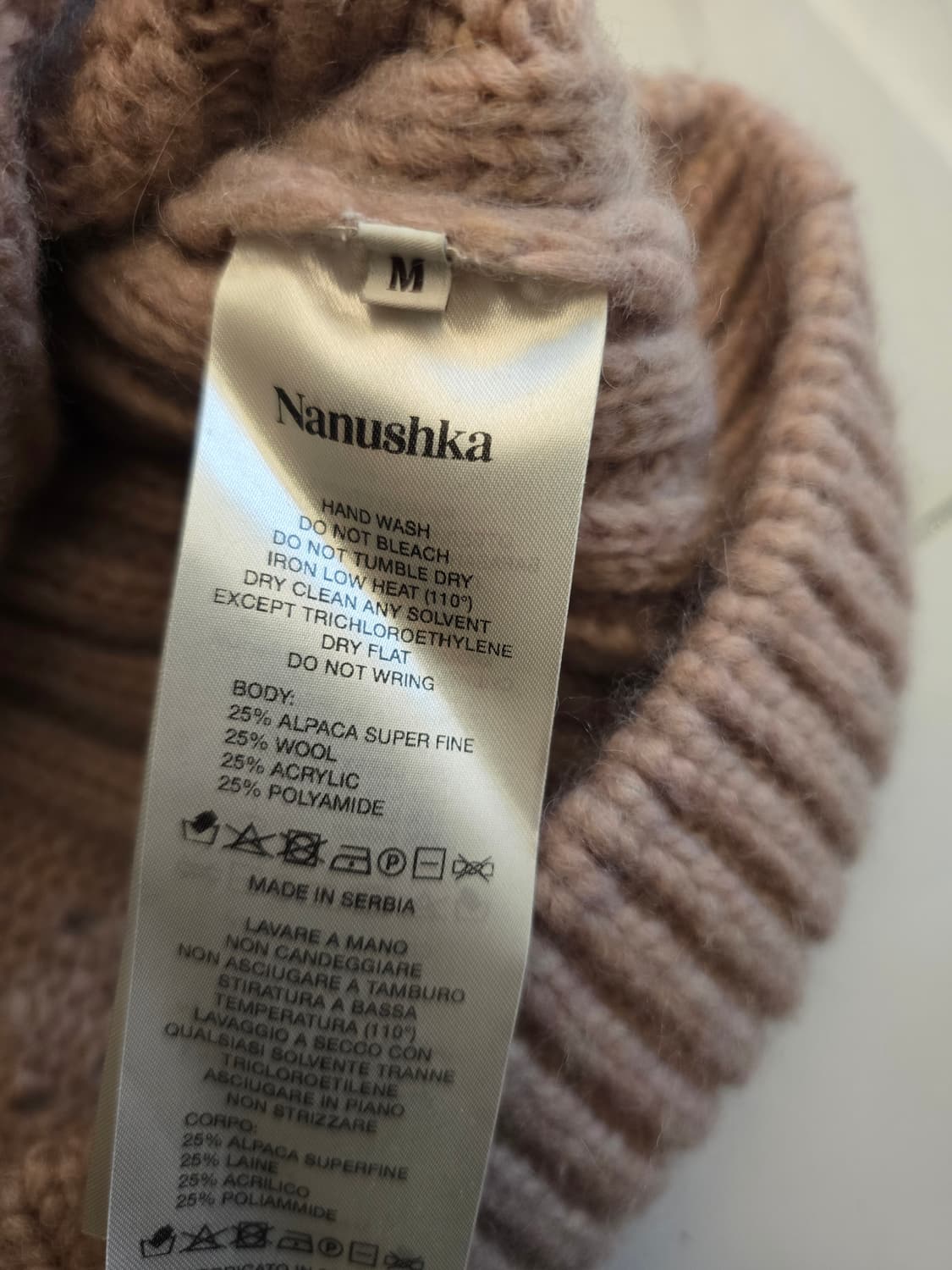 Nanushka 알파카 스웨터 상품이미지4