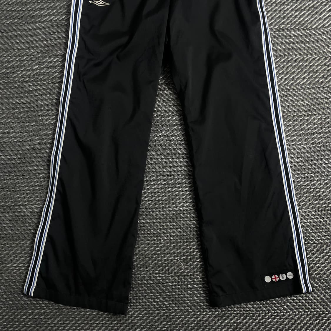 엄브로 잉글랜드 국대 레트로 우븐 와이드 트랙 팬츠 o 3924 상품이미지2