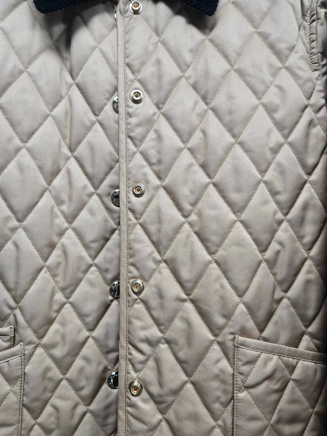 버버리 퀼팅 자켓 베이지 상품이미지2