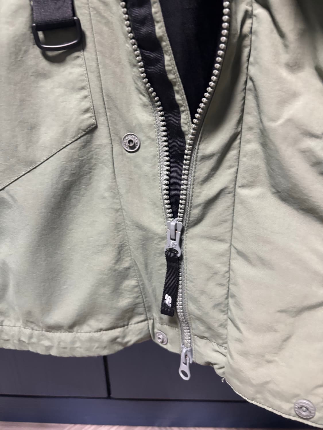 뉴발란스 바람막이 M 상품이미지3