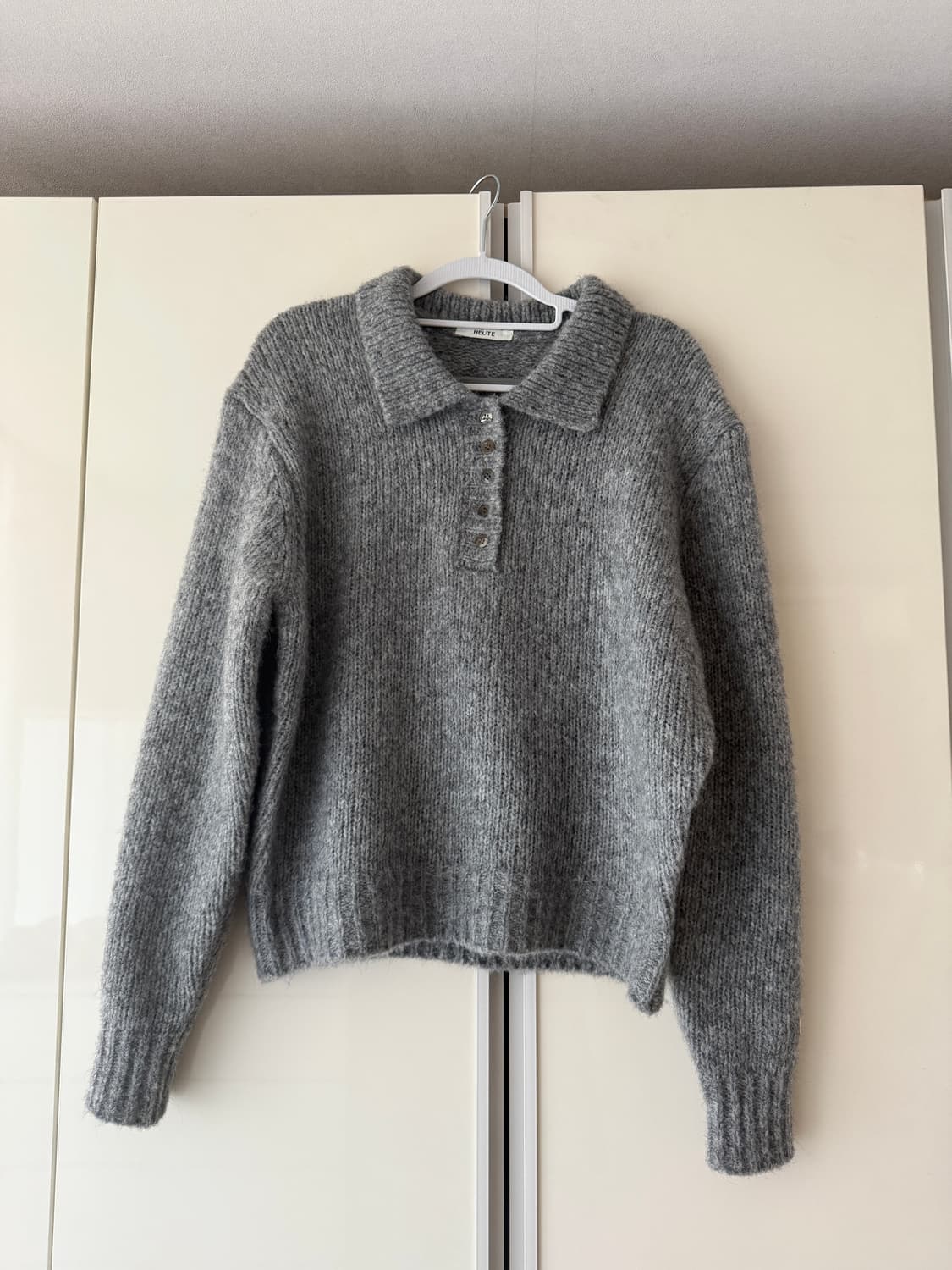 호이테 모헤어 폴로 니트 (CHARCOAL)  WM 상품이미지3