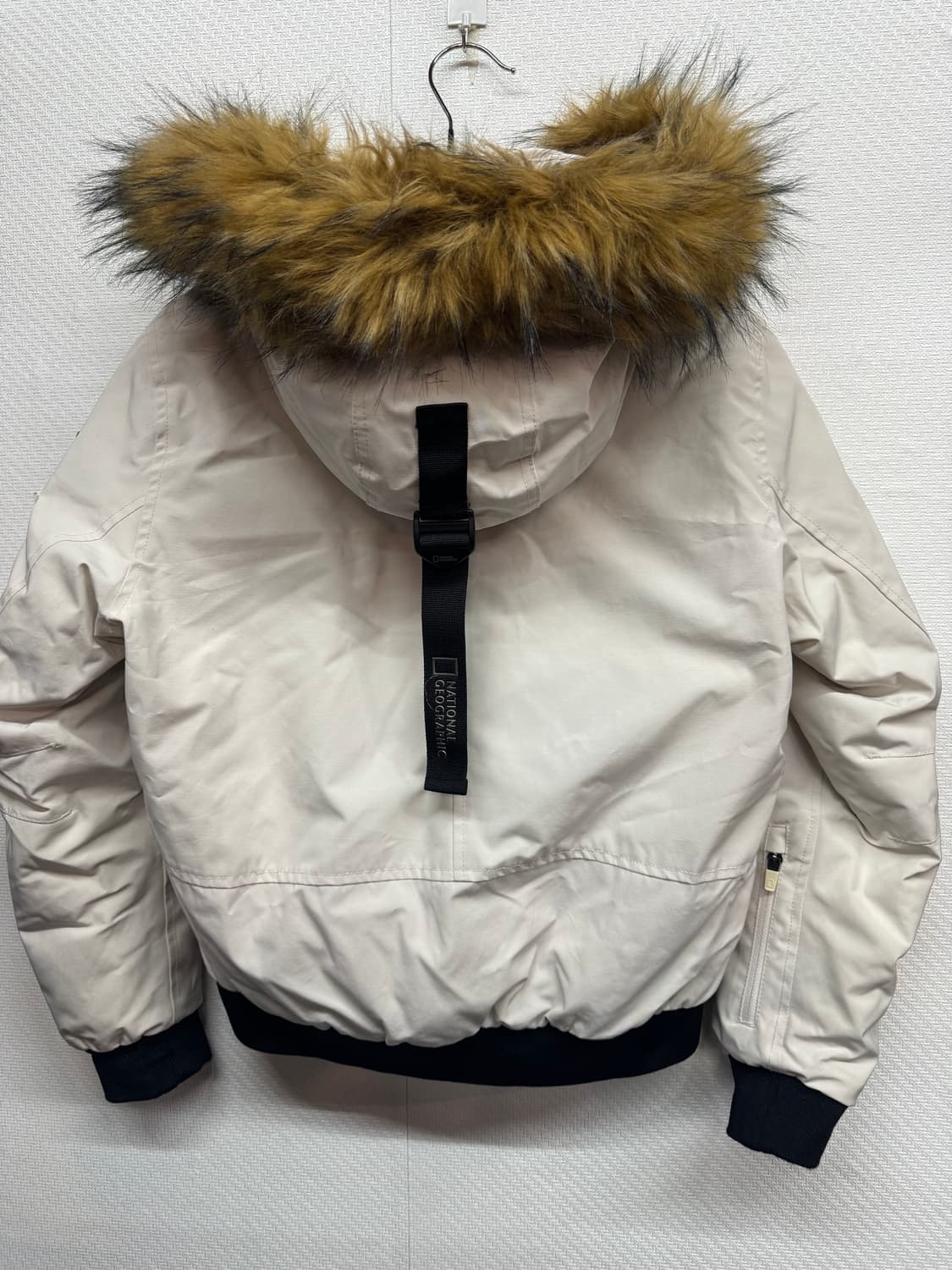 내셔널지오그래픽 와펜로고 덕다운 숏 후드패딩 S(M~L) 상품이미지4