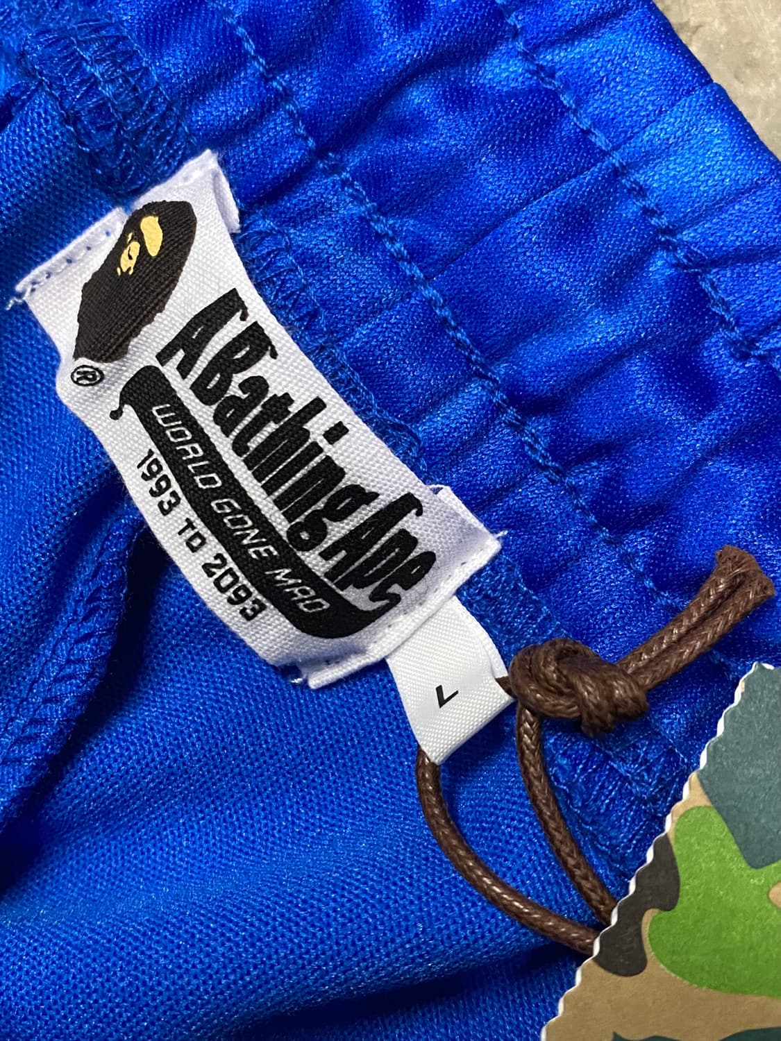 새상품 베이프 릴렉스핏 카모팬츠 블루 상품이미지2