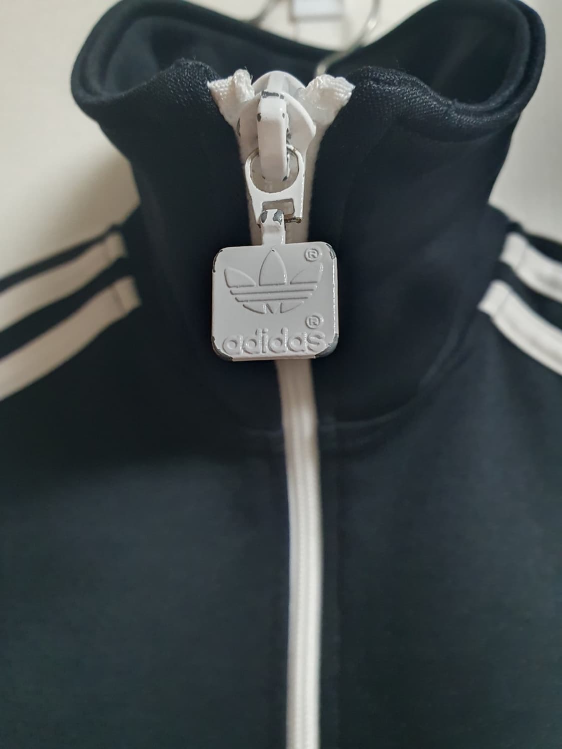 아디다스 유로파 져지 블랙 삼선 화이트 트랙탑 90 상품이미지4