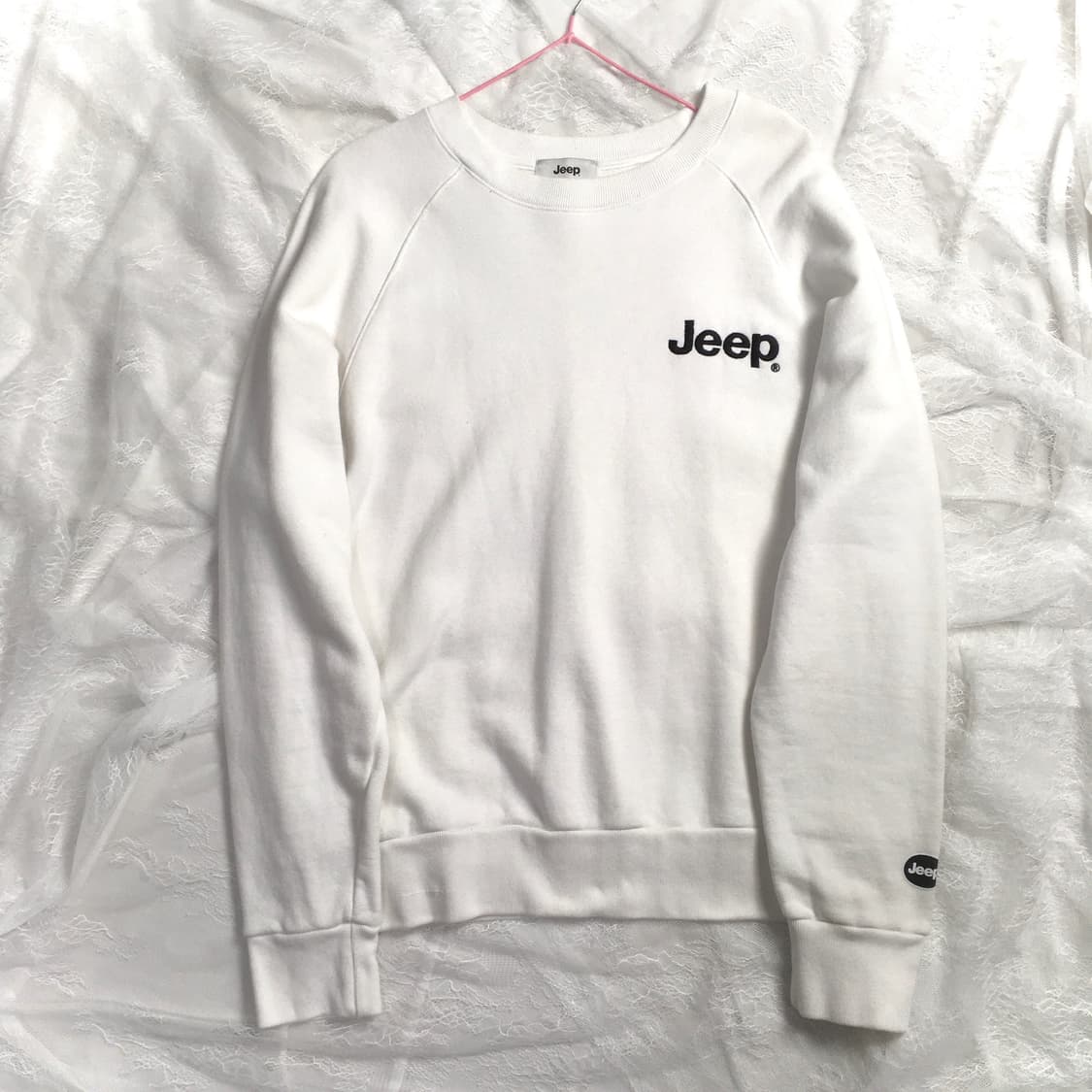 지프 생화이트 맨투맨 상품이미지1