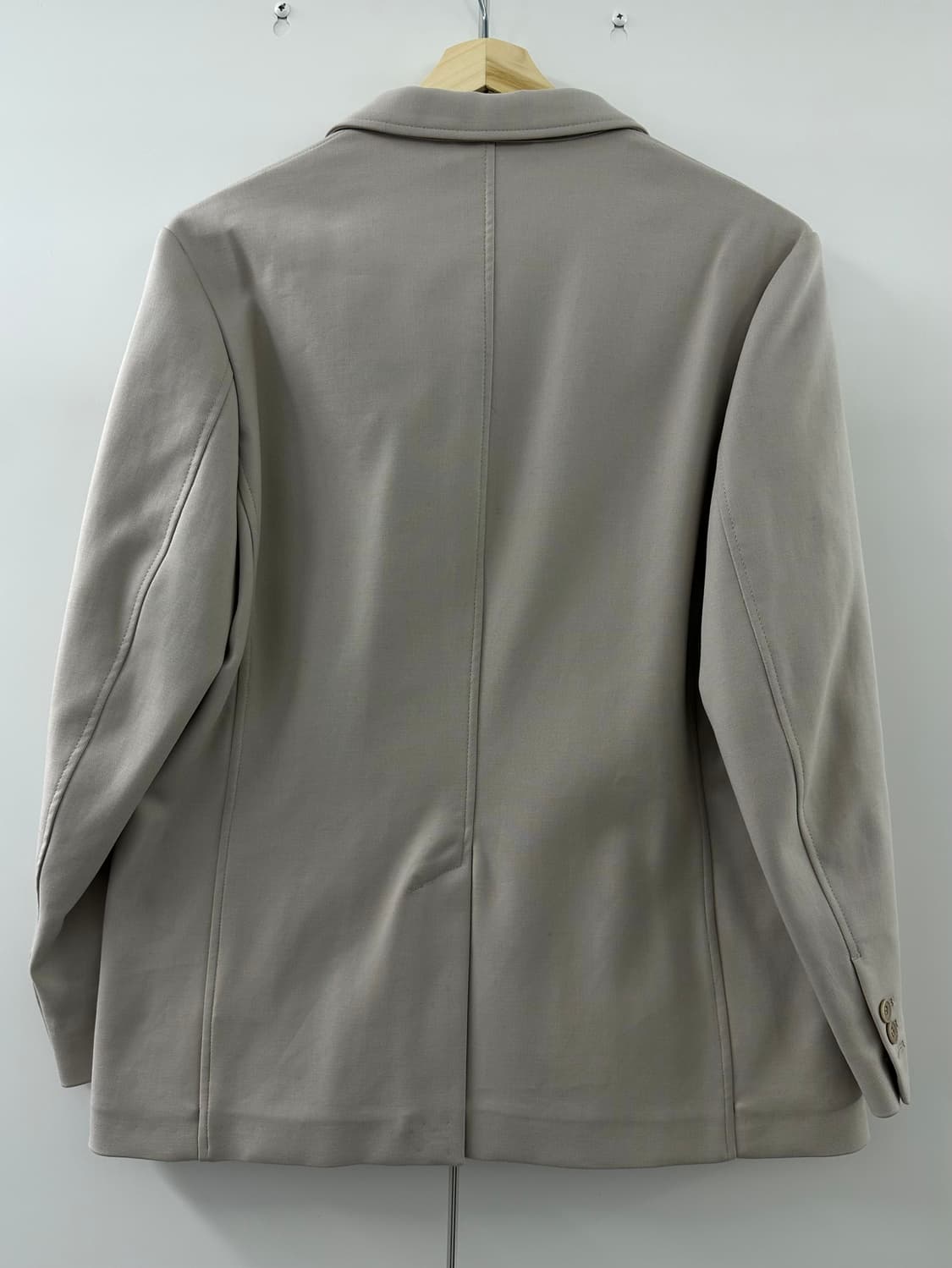 COS 남성 코튼 트윌 싱글 브레스트 블레이저 (베이지/50, 새상품) 상품이미지4