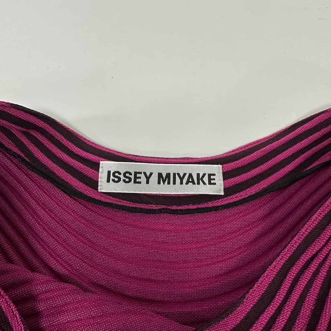 이세이미야케 웨이브 플리츠 탑 상품이미지8