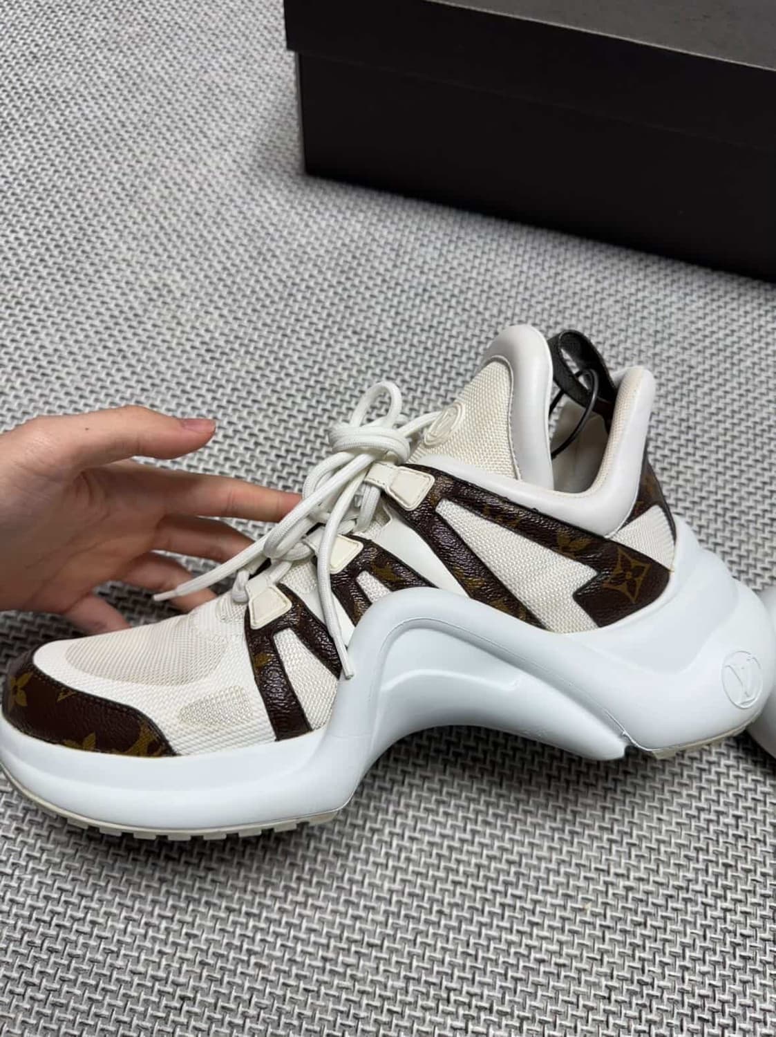루이비통 아치라이트 스니커즈 신발 상품이미지4