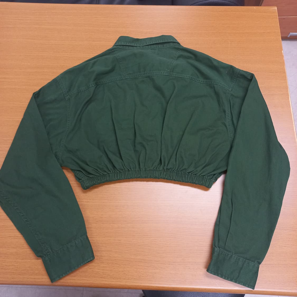 칼하트 리폼 크롭 셔츠 자켓 상품이미지6