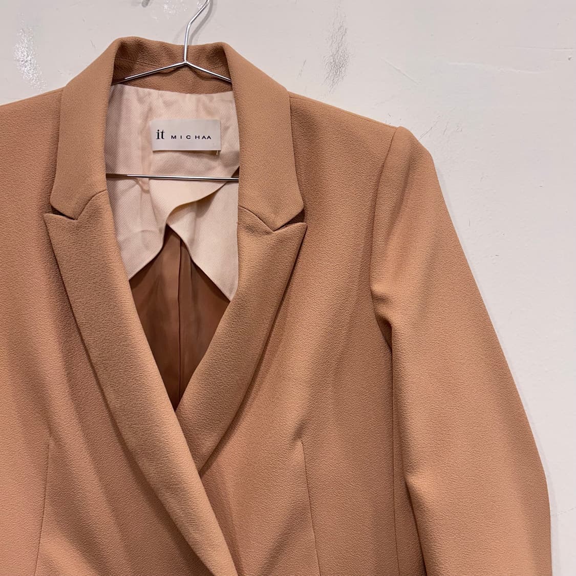 잇 미샤 부클 코튼 더블 원버튼 블레이져 상품이미지1