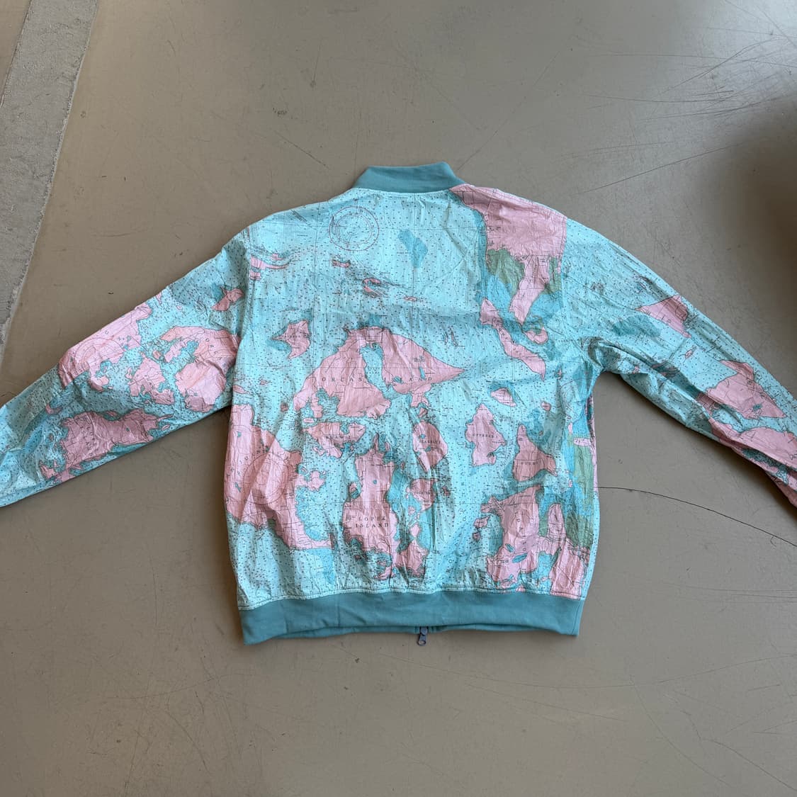 캘리포니아 랜치 하우스 월드맵 자켓 상품이미지5