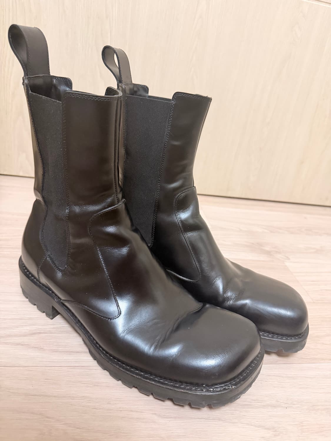 드리스반노튼 21FW 스퀘어토 부츠 상품이미지1