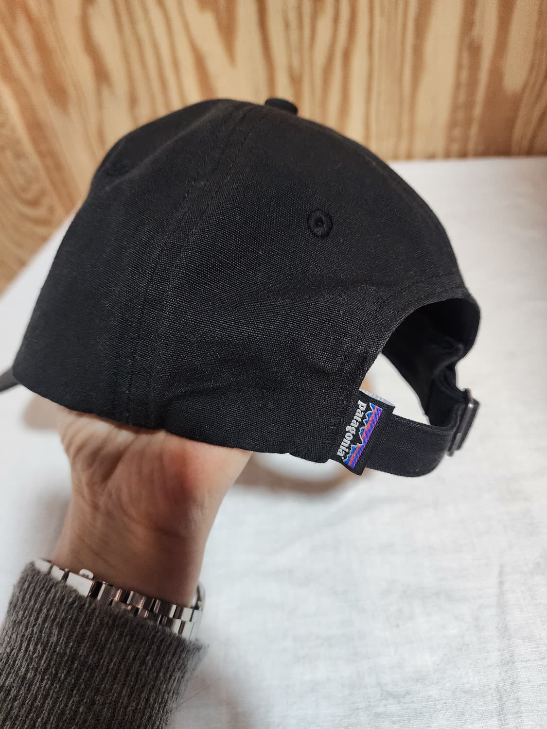 파타고니아 블랙 볼캡 모자 상품이미지2