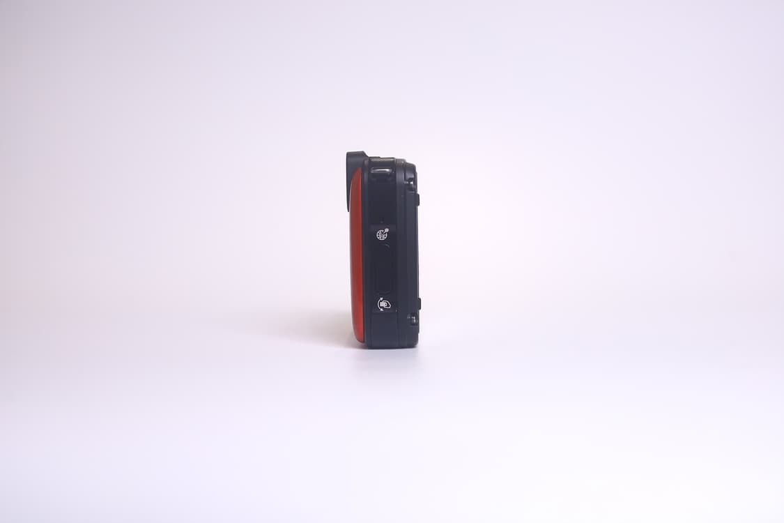 니콘 쿨픽스 AW100 오렌지 상품이미지2